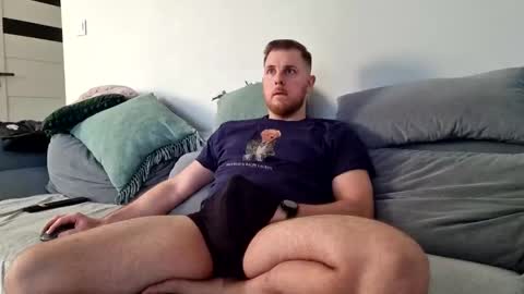 fiolkamil online show from January 30, 2025, 7:29 am