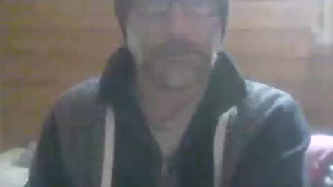 Snapshot of filip1981 chatting on November 30, 2025, 11:25 am filippo online show from November 30, 2025, 11:25 am