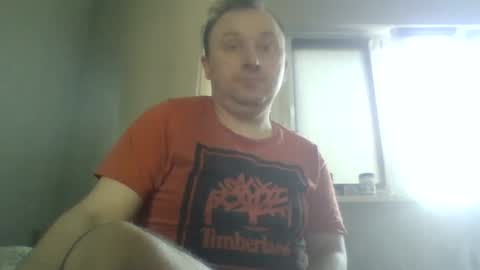 filipek757 online show from October 19, 2025, 9:32 am