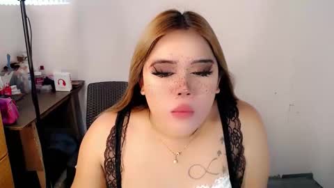 Snapshot of filipina_slutty69xxx chatting on September 24, 2025, 1:42 am Angela DONT FORGET TO FOLLOW AND GIVE ME APPRECIATION online show from September 24, 2025, 1:42 am