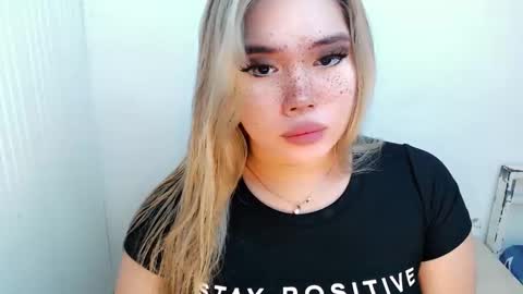 Snapshot of filipina_slutty69xxx chatting on November 27, 2025, 2:13 am Angela DONT FORGET TO FOLLOW AND GIVE ME APPRECIATION online show from November 27, 2025, 2:13 am