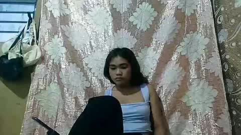 Snapshot of filipinagirl_18 chatting on April 3, 2026, 9:35 pm filipinagirl_18 online show from April 3, 2026, 9:35 pm