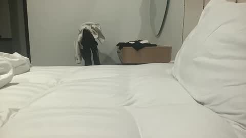 Snapshot of filouxx70 chatting on November 24, 2025, 7:24 pm filouxx70 online show from November 24, 2025, 7:24 pm