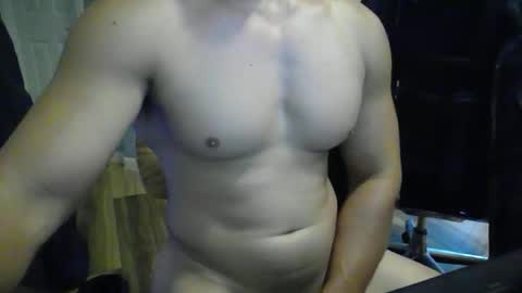 Snapshot of fin4lfinish chatting on June 9, 2026, 10:10 pm fin4lfinish online show from June 9, 2026, 10:10 pm