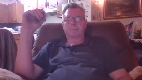 finderfiner online show from April 15, 2026, 3:13 am