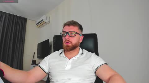 FindomGuyXXX online show from March 5, 2026, 11:06 am