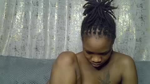 fine_queen12 online show from July 13, 2026, 6:44 pm
