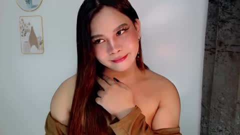 Jasmine online show from April 11, 2026, 10:14 pm