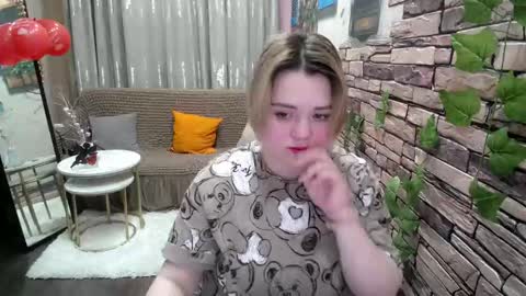 finna_39 online show from February 21, 2025, 3:32 pm