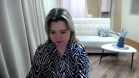 finna_39 online show from February 25, 2025, 2:54 pm