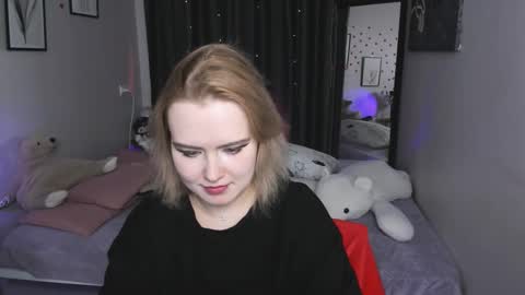 Fiona online show from March 25, 2026, 10:05 pm