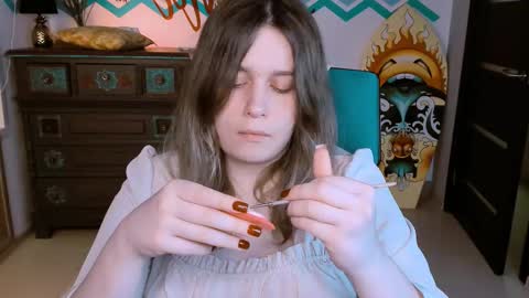 fiora online show from February 14, 2025, 12:36 pm