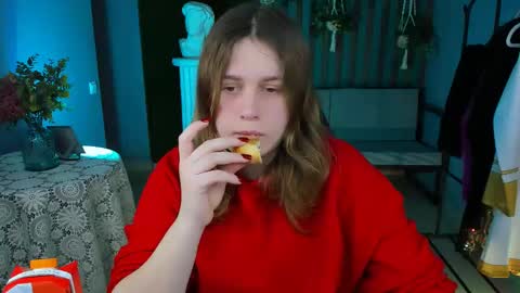 fiora online show from February 22, 2025, 5:12 am