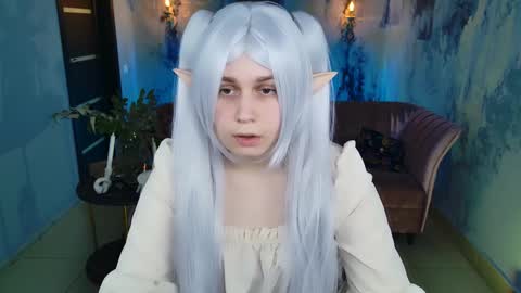 fiora online show from February 26, 2025, 1:08 pm