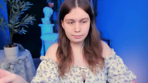 fiora online show from March 20, 2026, 7:02 am