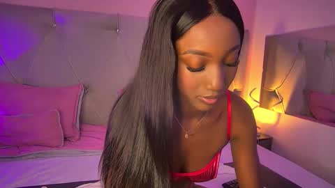 Fiorela Lenin  online show from March 24, 2026, 6:46 pm