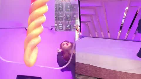 fiorellaricci_ online show from January 12, 2026, 1:38 pm