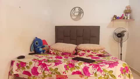 Snapshot of fire_lovex chatting on June 25, 2026, 11:26 am fire lovex online show from June 25, 2026, 11:26 am