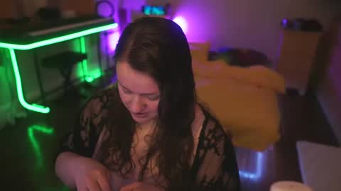 Snapshot of fireproofcuriousity chatting on October 19, 2025, 4:13 am Lio Roxy online show from October 19, 2025, 4:13 am