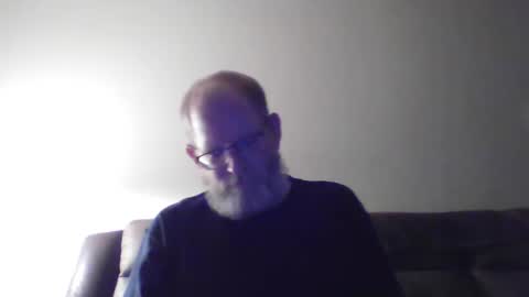 Snapshot of fishingaroundforanything chatting on February 7, 2025, 10:29 am Hercomeonmyface online show from February 7, 2025, 10:29 am