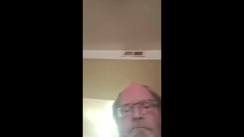 Snapshot of fishingaroundforanything chatting on December 16, 2025, 10:15 pm Hercomeonmyface online show from December 16, 2025, 10:15 pm