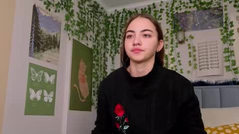 Snapshot of fit_girlfriend chatting on December 16, 2025, 4:28 am Ashle online show from December 16, 2025, 4:28 am