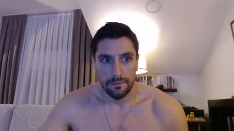 fitandgutfucker online show from May 3, 2026, 7:53 pm