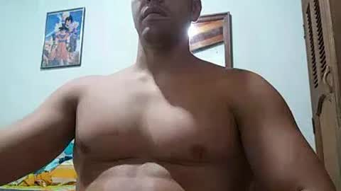 fitchestabs_69 online show from December 4, 2024, 3:15 am