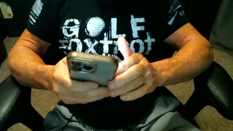Snapshot of fitguy40 chatting on June 22, 2026, 3:25 am fitguy40 online show from June 22, 2026, 3:25 am