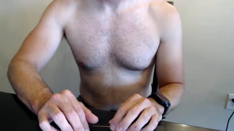 Snapshot of fithubby80 chatting on June 22, 2026, 10:07 pm fithubby80 online show from June 22, 2026, 10:07 pm
