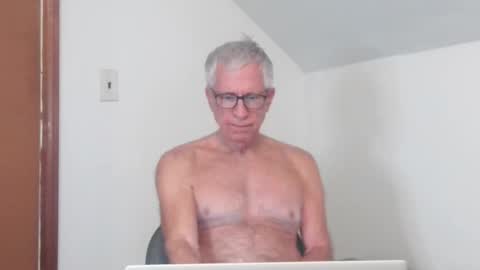 Snapshot of fitman999 chatting on December 19, 2025, 6:59 pm Jon online show from December 19, 2025, 6:59 pm