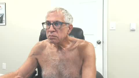 Snapshot of fitman999 chatting on July 2, 2026, 5:52 pm Jon online show from July 2, 2026, 5:52 pm