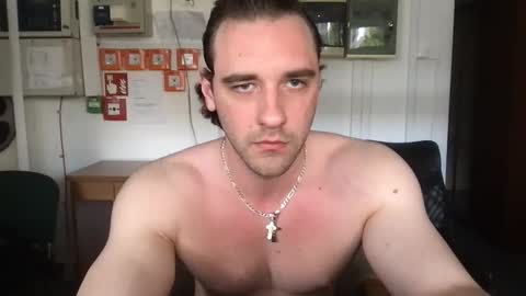 Snapshot of fitnessboyteam chatting on June 3, 2026, 3:50 pm FitnessBoyTeam online show from June 3, 2026, 3:50 pm