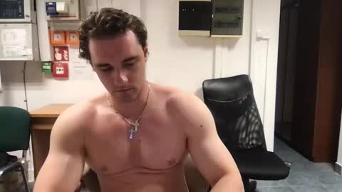 Snapshot of fitnessboyteam chatting on June 7, 2026, 7:50 pm FitnessBoyTeam online show from June 7, 2026, 7:50 pm