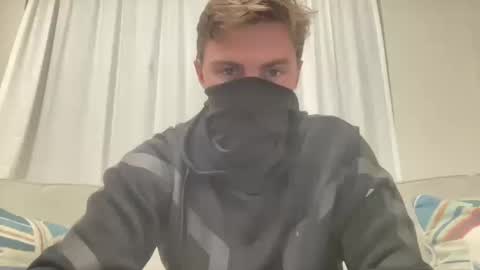 Snapshot of fittfucker chatting on October 15, 2025, 5:51 am fittfucker online show from October 15, 2025, 5:51 am