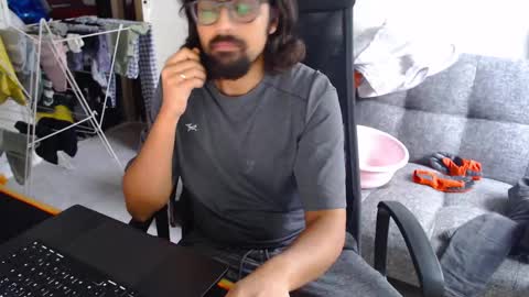 fizz6572 online show from February 26, 2025, 9:53 am