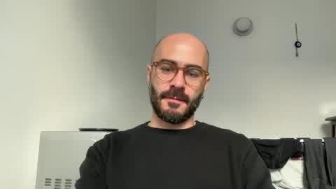 Fla is short for Flavio online show from November 3, 2025, 1:45 pm