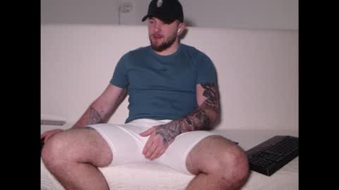 Snapshot of flamefury18 chatting on March 1, 2026, 8:49 am Flamefury18 online show from March 1, 2026, 8:49 am