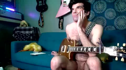 Snapshot of flanneldong chatting on December 2, 2025, 7:47 am Flannel Dong online show from December 2, 2025, 7:47 am