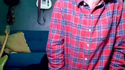 Snapshot of flanneldong chatting on December 4, 2025, 2:10 am Flannel Dong online show from December 4, 2025, 2:10 am