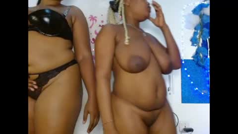 Snapshot of flasher_bigboobs chatting on July 28, 2026, 5:36 am flasher_bigboobs online show from July 28, 2026, 5:36 am