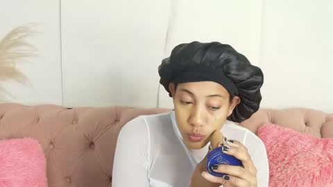 Snapshot of flavia_cruz chatting on April 30, 2026, 12:22 pm Flavia online show from April 30, 2026, 12:22 pm