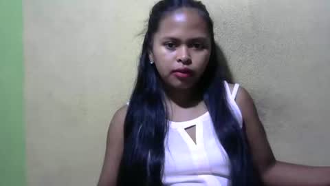 Snapshot of fleurtess_xx chatting on May 7, 2026, 4:07 am Claire online show from May 7, 2026, 4:07 am