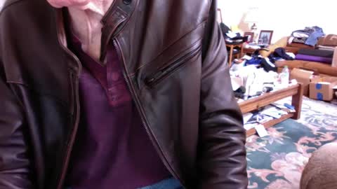 flip4u online show from February 3, 2025, 10:11 pm