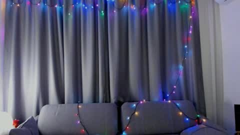 Snapshot of flirtbubble chatting on February 27, 2026, 8:09 pm Doloras online show from February 27, 2026, 8:09 pm