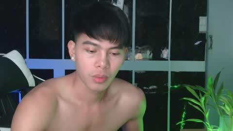 flirtfactorx online show from December 5, 2025, 9:00 pm