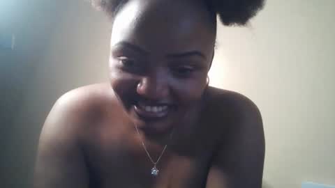 Snapshot of flirtymimie chatting on May 16, 2026, 10:36 am flirtymimie online show from May 16, 2026, 10:36 am