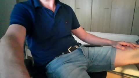 flirtymitchie online show from June 19, 2026, 12:42 pm