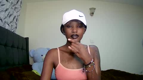 Snapshot of flirtyy_sheery chatting on January 16, 2025, 12:42 pm sheery online show from January 16, 2025, 12:42 pm