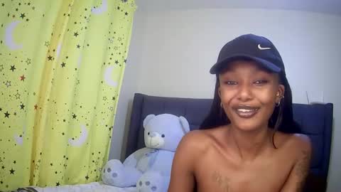 Snapshot of flirtyy_sheery chatting on October 2, 2025, 5:42 pm sheery online show from October 2, 2025, 5:42 pm
